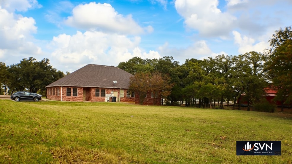 More Photos Of 4110 W I-20, Arlington Office For Sale