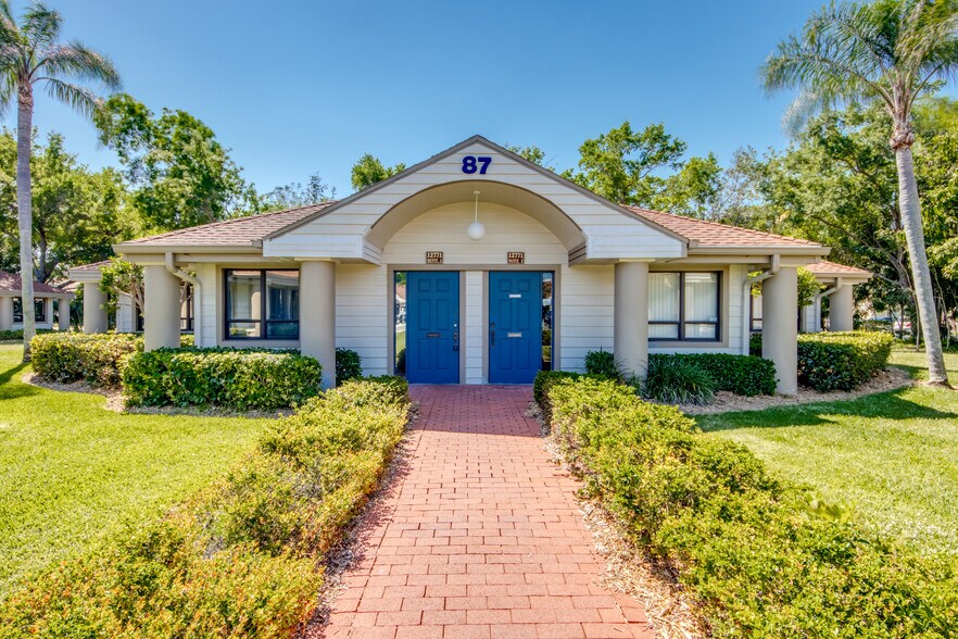 Primary Photo Of 12771 World Plaza Ln, Fort Myers Medical For Sale