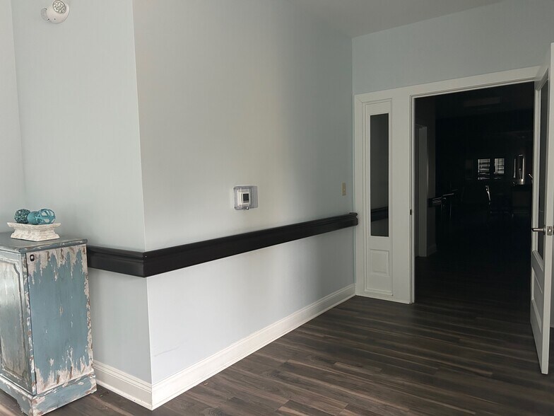 More Photos Of 7819 Hickory Flat Hwy, Woodstock Assisted Living For Sale