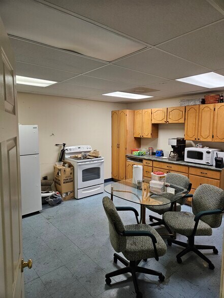 More Photos Of 1101 Putman Dr NW, Huntsville Warehouse For Sale
