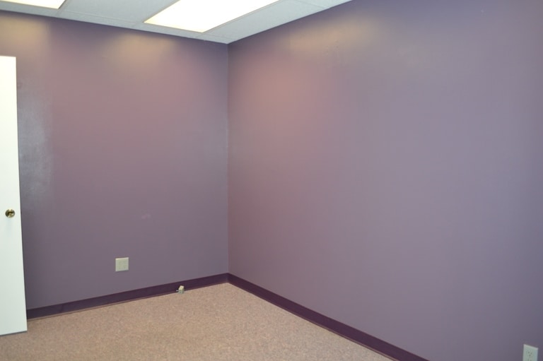 More Photos Of 123 N Alpine Rd, Rockford Freestanding For Sale