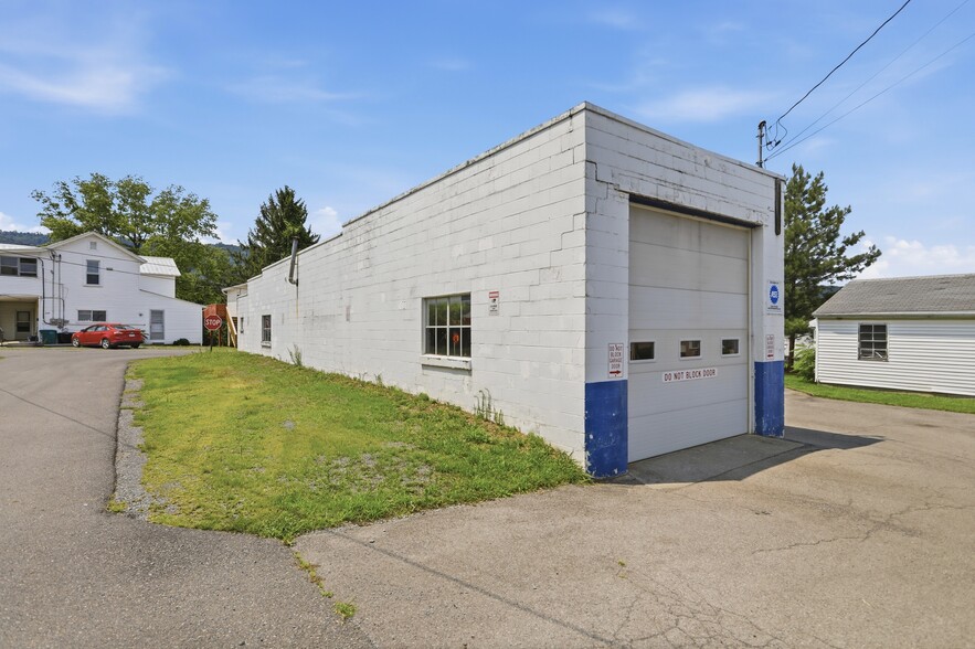 More Photos Of 455 Center Ave, Romney Auto Repair For Sale