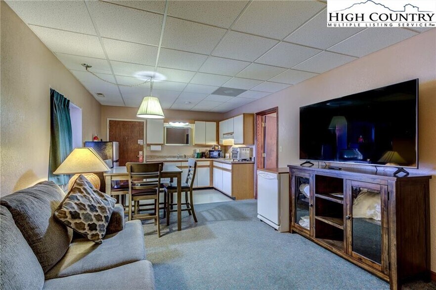 More Photos Of 341 N Main St, Sparta Hospitality For Sale