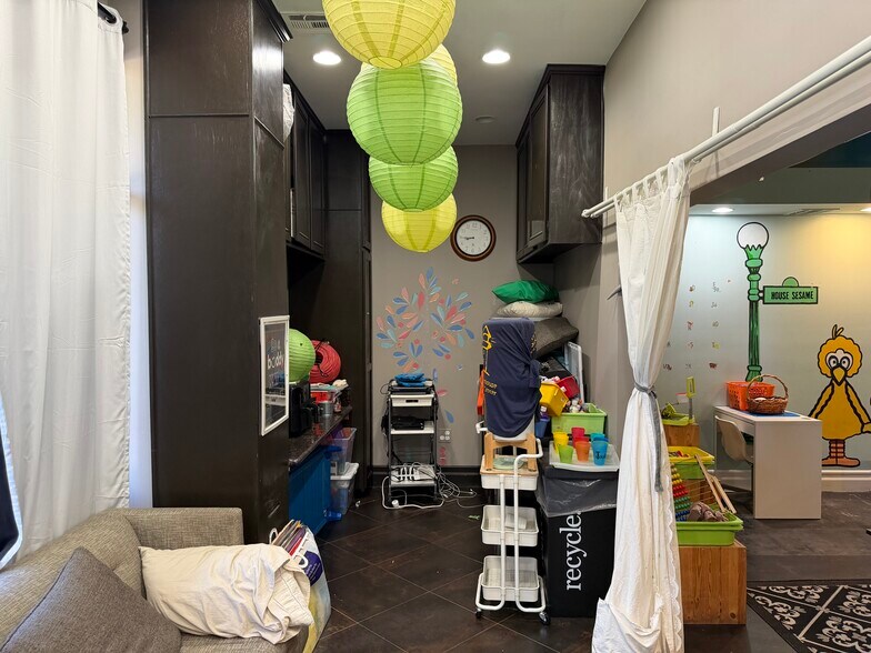 More Photos Of 4037 Arden Dr, El Monte Storefront Retail Office For Sale