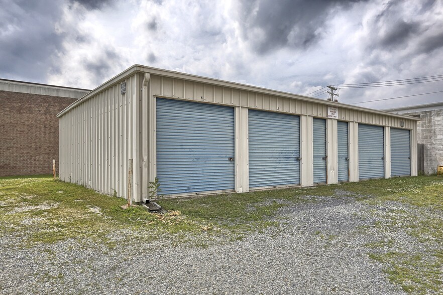 More Photos Of 270 E Lehman St, Lebanon Auto Repair For Sale