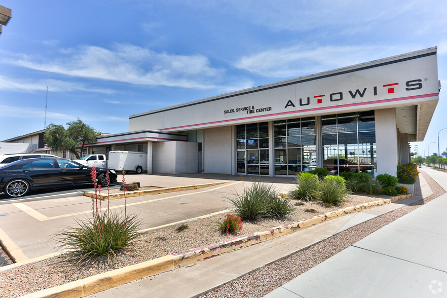 Primary Photo Of 7224 E McDowell Rd, Scottsdale Auto Repair For Lease