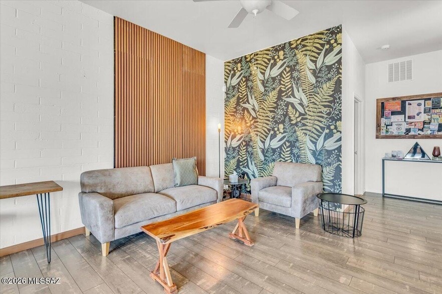 More Photos Of 2561-2563 E Fort Lowell Rd, Tucson Freestanding For Sale