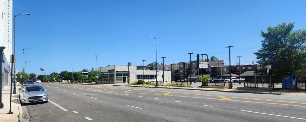 More Photos Of 6017-6057 N Western Ave, Chicago Auto Dealership For Sale