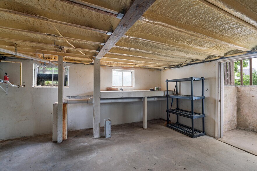 More Photos Of 2023 Main St, Liberty Hill Office For Sale