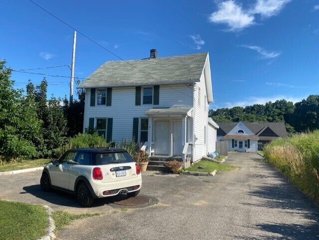 More Photos Of 150 Bedford Rd, Armonk Office Residential For Sale