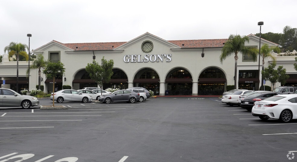 More Photos Of 22277 Mulholland Dr, Calabasas Unknown For Lease