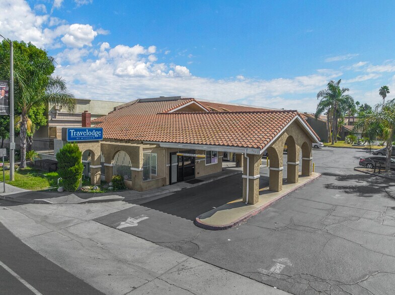 More Photos Of 2625 W Florida Ave, Hemet Hotel For Sale