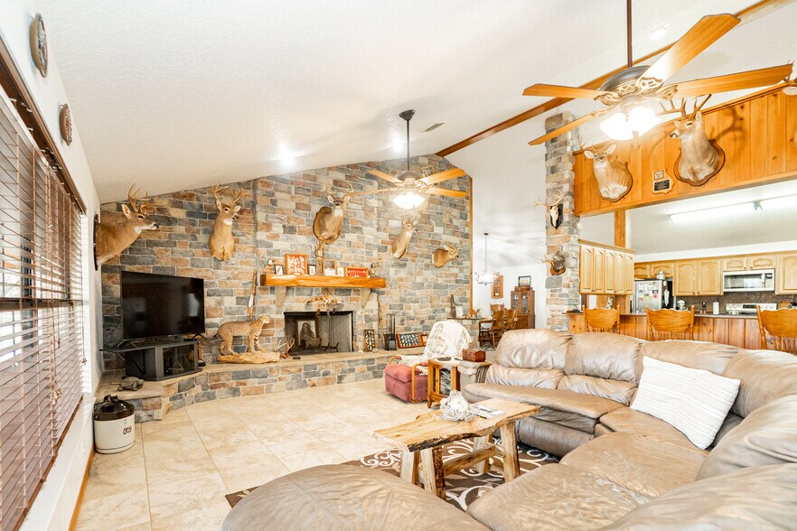 More Photos Of 8600 NE 147th Avenue Rd, Silver Springs Lodge Meeting Hall For Sale