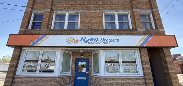 Primary Photo Of 922 S Park St, Madison Flex For Sale
