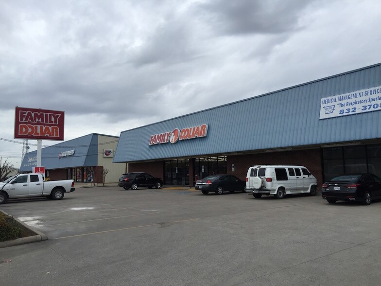More Photos Of 42-46 N 11th St, Beaumont Freestanding For Lease