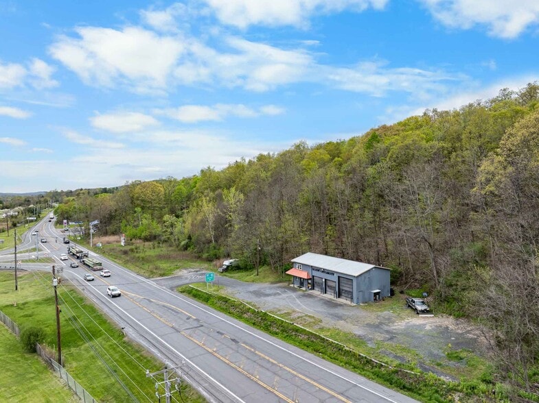More Photos Of 12753 State Route 9W, West Coxsackie Auto Repair For Sale