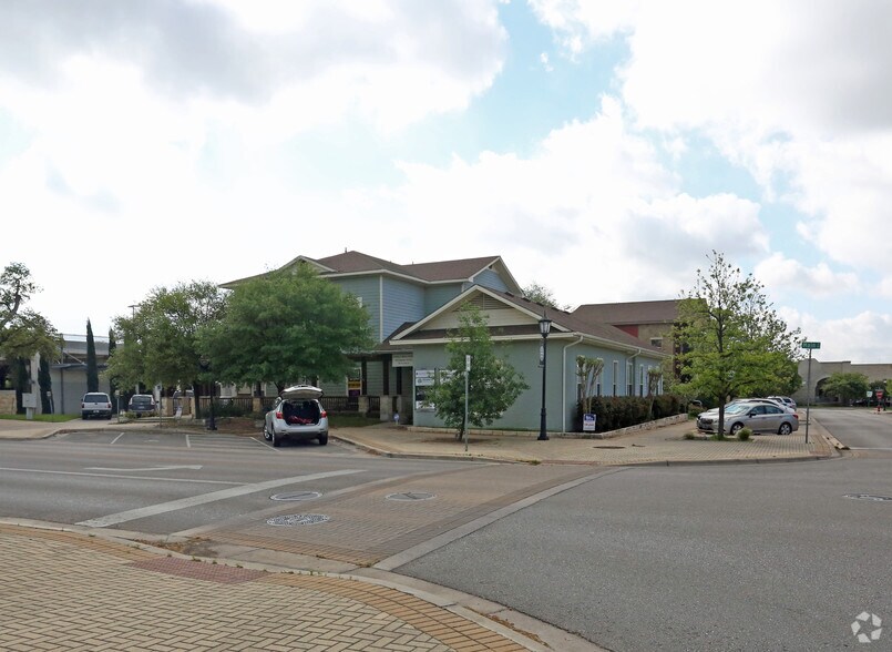 More Photos Of 309 W Main St, Round Rock Office For Lease