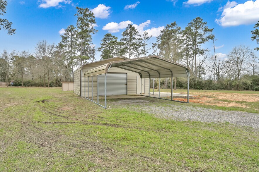 More Photos Of 16519 Lonesome Pine St, Magnolia Land For Sale