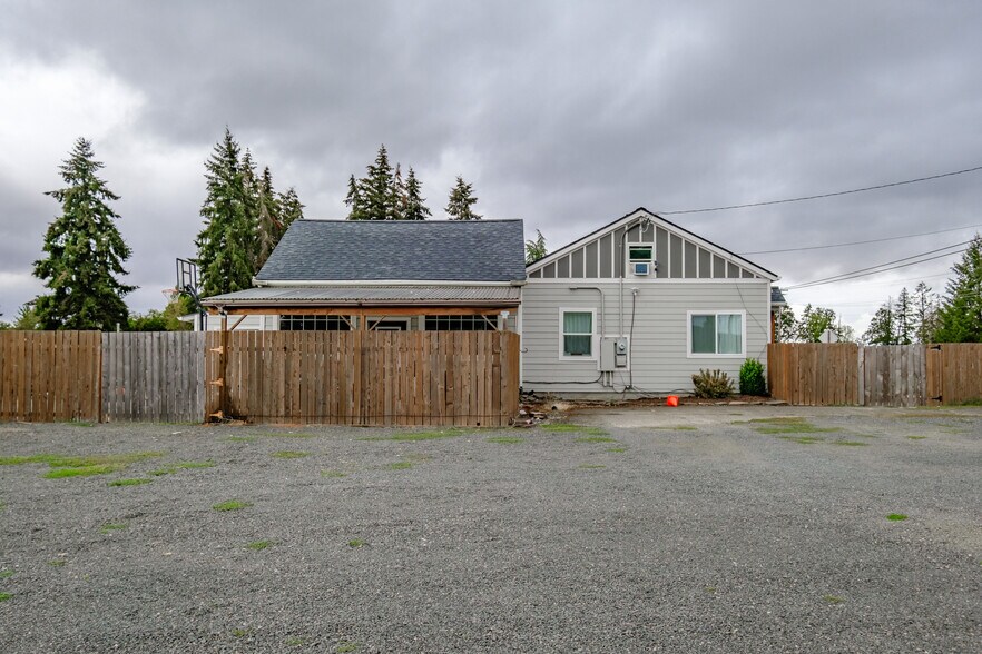 More Photos Of 3980 S Santiam Hwy, Lebanon Land For Sale