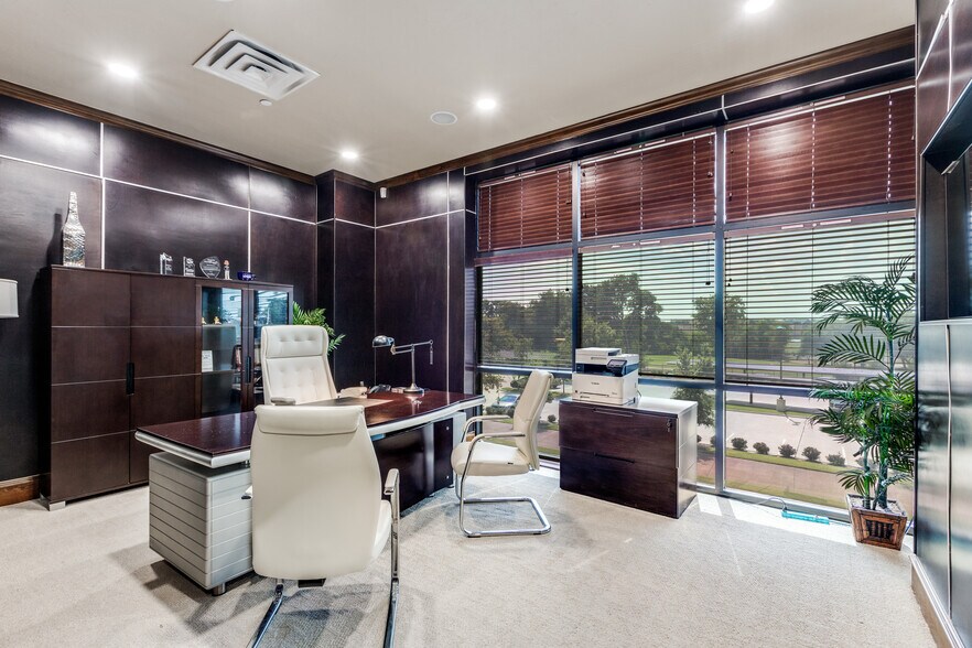More Photos Of 6850 TPC Dr, McKinney Office For Lease