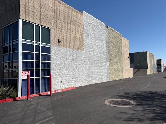 More Photos Of 20634 N 28th St, Phoenix Warehouse For Sale