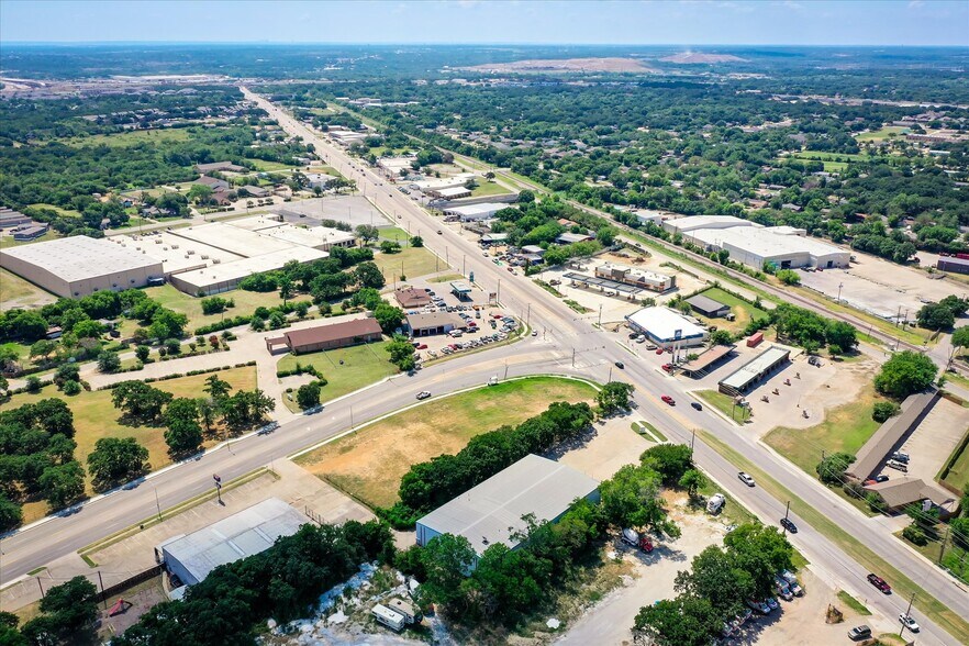 More Photos Of 4109 Mansfield Hwy, Forest Hill Schools For Sale