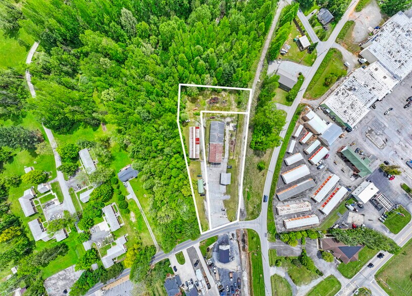 More Photos Of 5 Etowah School Rd, Etowah Warehouse For Sale