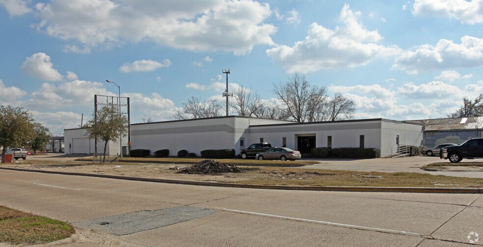 Primary Photo Of 4815 Dacoma St, Houston Warehouse For Lease