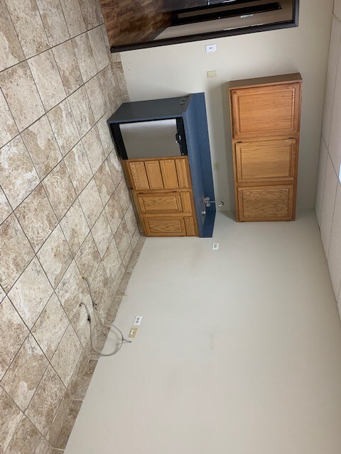 More Photos Of 1670 Jasper St, Aurora Warehouse For Lease