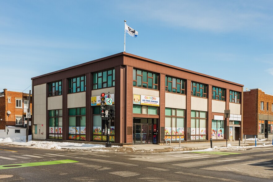 More Photos Of 9085-9095 Rue Lajeunesse, Montréal Office For Sale