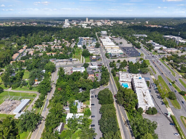More Photos Of 1355 E Lafayette St, Tallahassee Veterinarian Kennel For Sale
