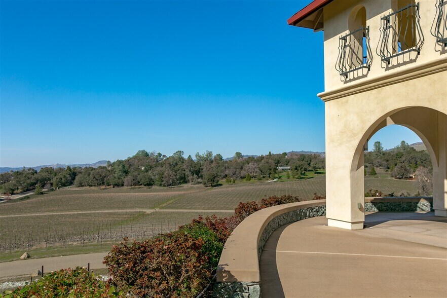 More Photos Of 741 Cold Springs Rd, Placerville Specialty For Sale