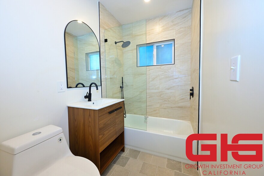 More Photos Of 833 W Duarte Rd, Arcadia Apartments For Sale