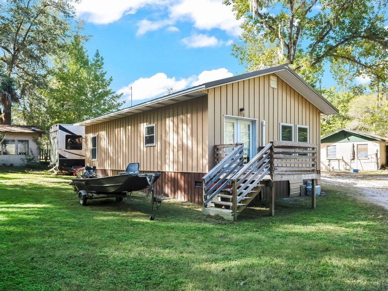 More Photos Of 15260 NE 152nd Pl, Fort Mc Coy Trailer Camper Park For Sale