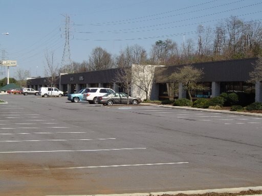 More Photos Of 4028 Papermill Rd, Knoxville Office For Lease