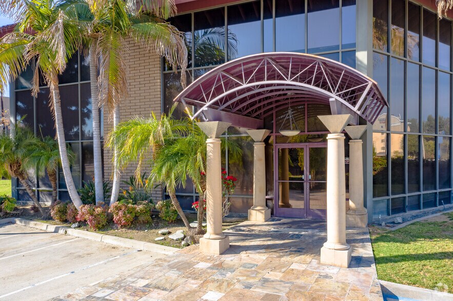 More Photos Of 3218 E Holt Ave, West Covina Loft Creative Space For Sale