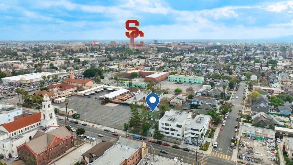 More Photos Of 1470 W Adams Blvd, Los Angeles Apartments For Sale