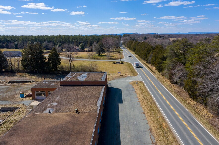 More Photos Of 2428 Richmond Rd, Troy Auto Salvage Facility For Sale