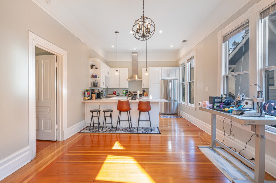 More Photos Of 418 Humboldt St, Santa Rosa Apartments For Sale