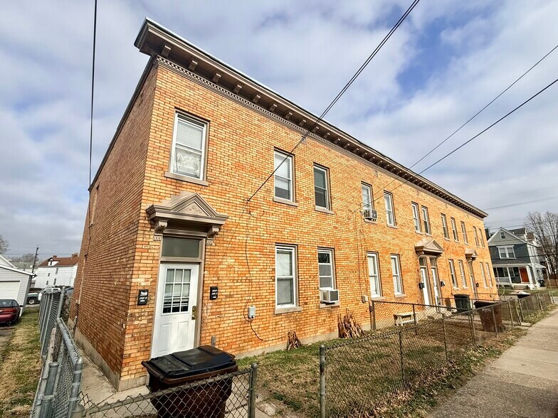 More Photos Of 1762 Cleveland Ave, Norwood Apartments For Sale