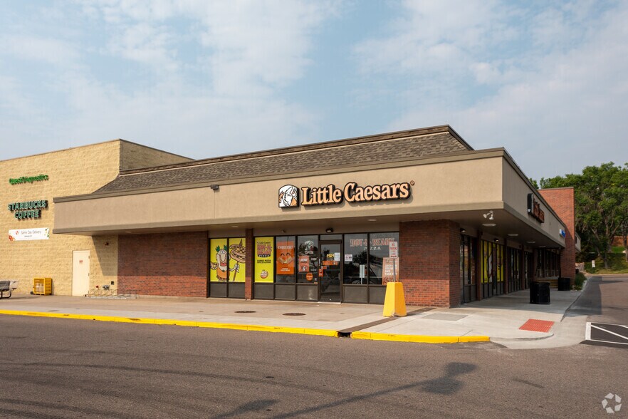 More Photos Of 11058-11098 W Jewell Ave, Lakewood Unknown For Lease