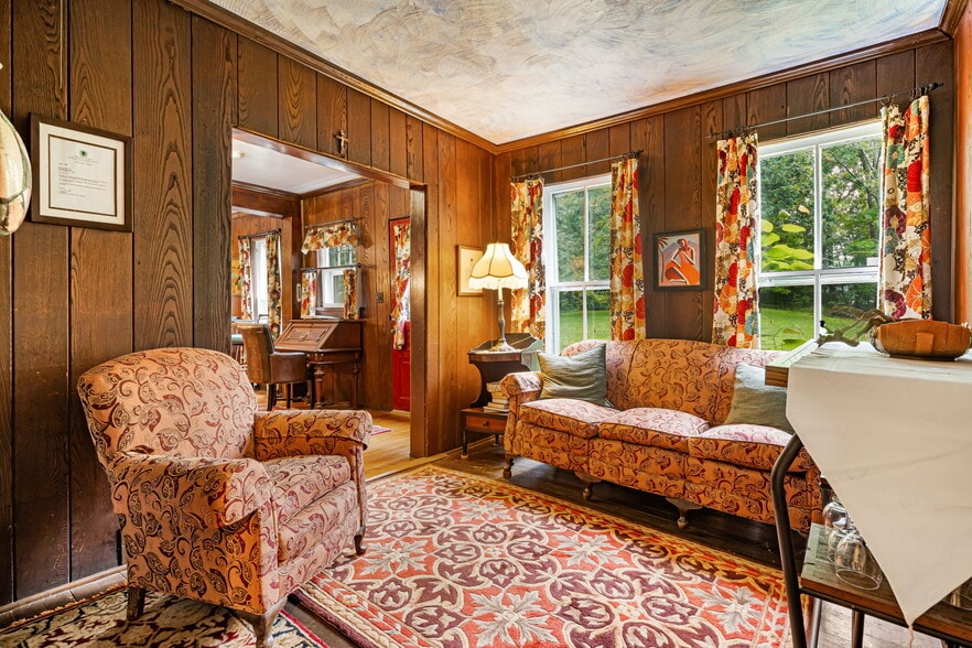 More Photos Of 1186 Old Us Hwy 70 W, Black Mountain Hospitality For Sale