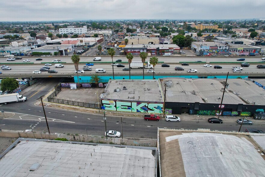More Photos Of 1374 E 16th St, Los Angeles Warehouse For Sale