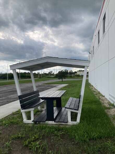 More Photos Of 26200 S Whiting Way, Monee Warehouse For Lease