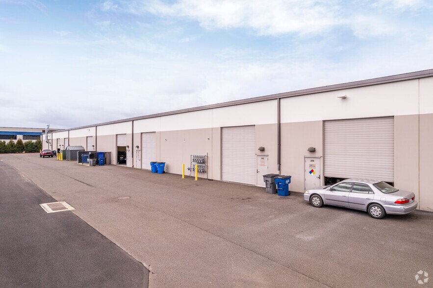 More Photos Of 6700 NE 152nd Ave, Vancouver Unknown For Lease