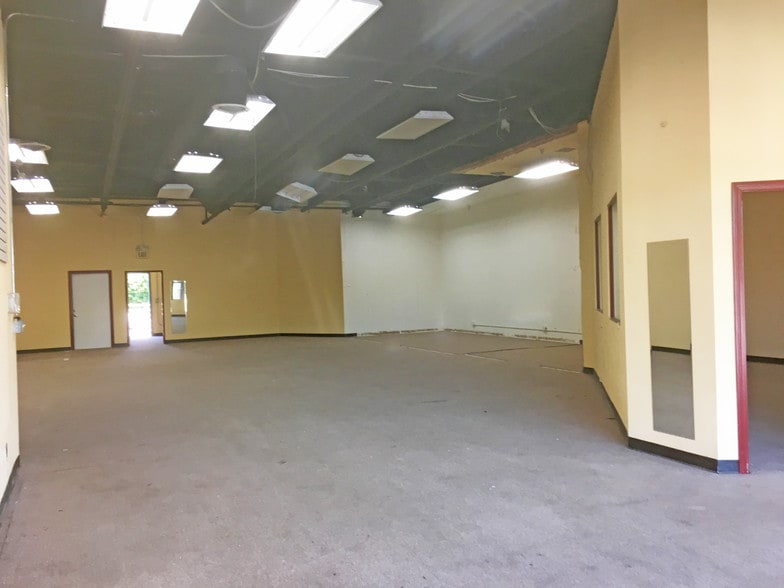 More Photos Of 1317-1457 E Los Angeles Ave, Simi Valley Unknown For Lease