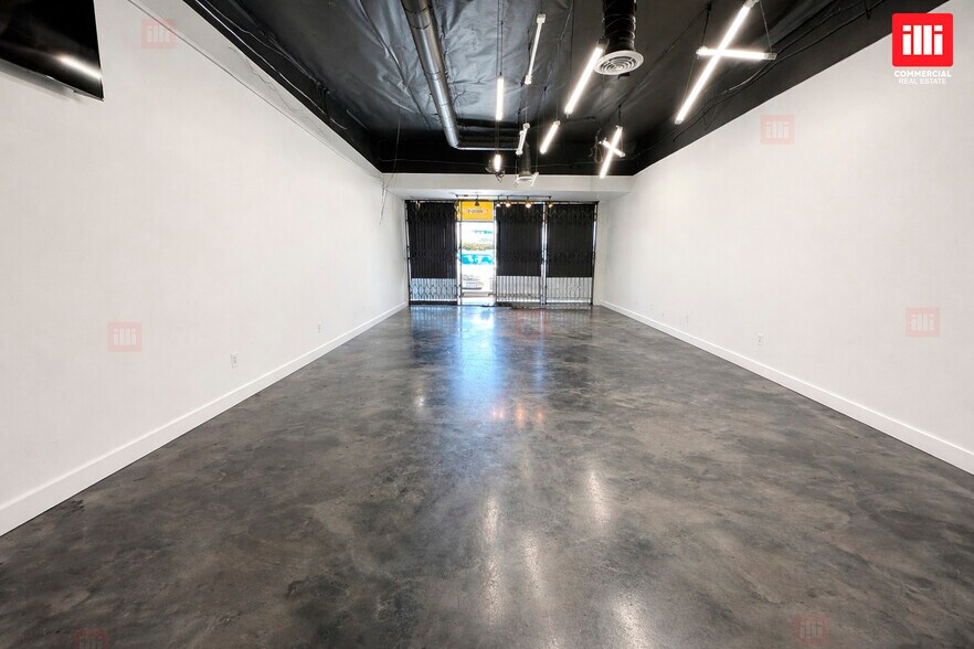 More Photos Of 16923 Vanowen St, Van Nuys Unknown For Lease