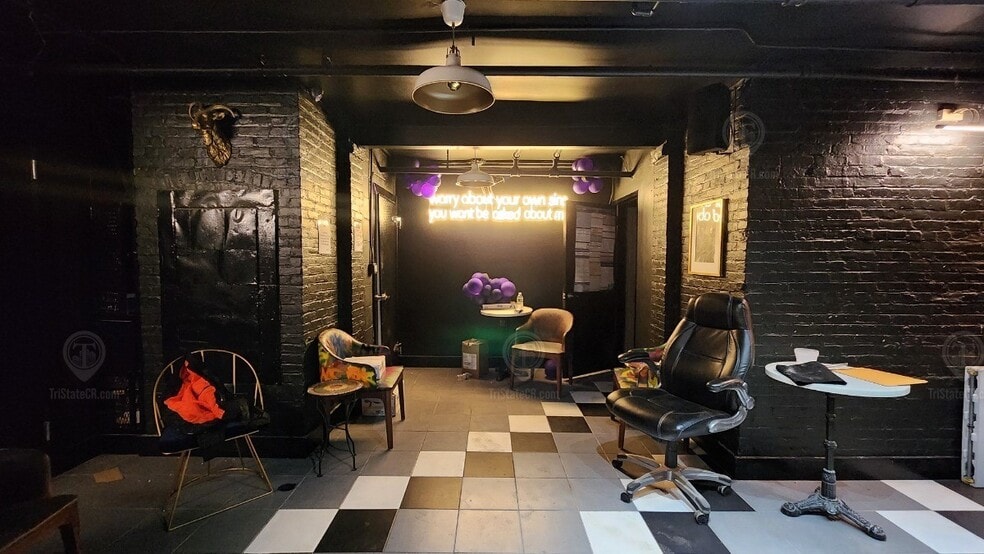 More Photos Of 126 Wyckoff Ave, Brooklyn Apartments For Lease