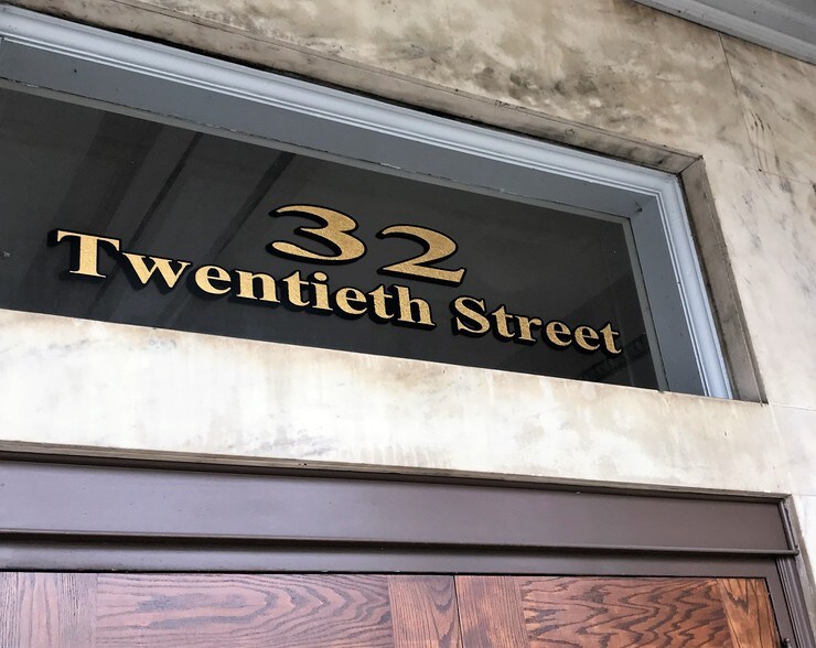 More Photos Of 32 20th St, Wheeling Office For Lease