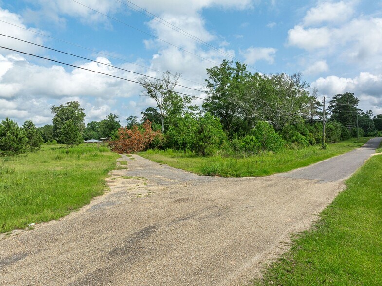 More Photos Of 33 Columbia Purvis Rd, Columbia Land For Sale